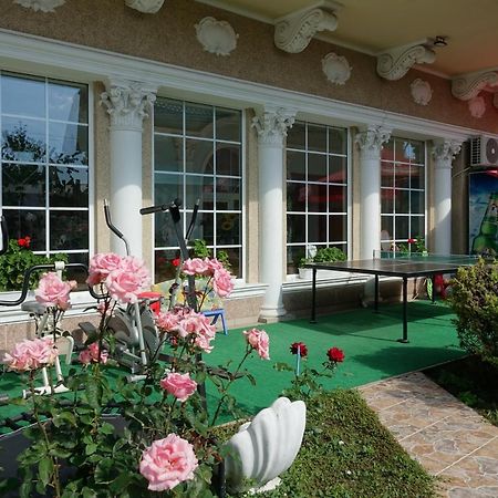 White House Apartments Odessa Luaran gambar