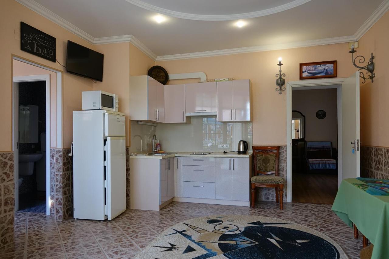 White House Apartments Odessa Luaran gambar
