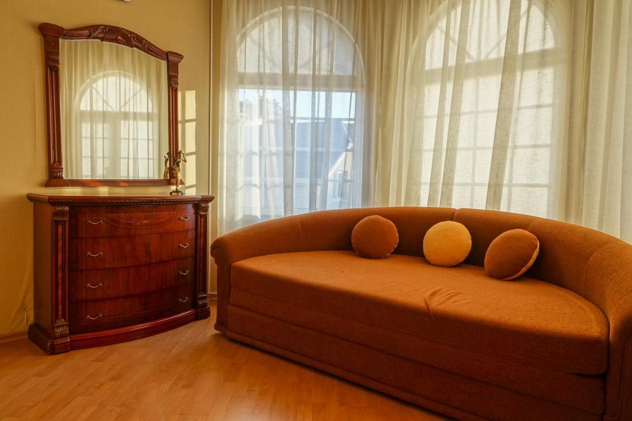 White House Apartments Odessa Luaran gambar