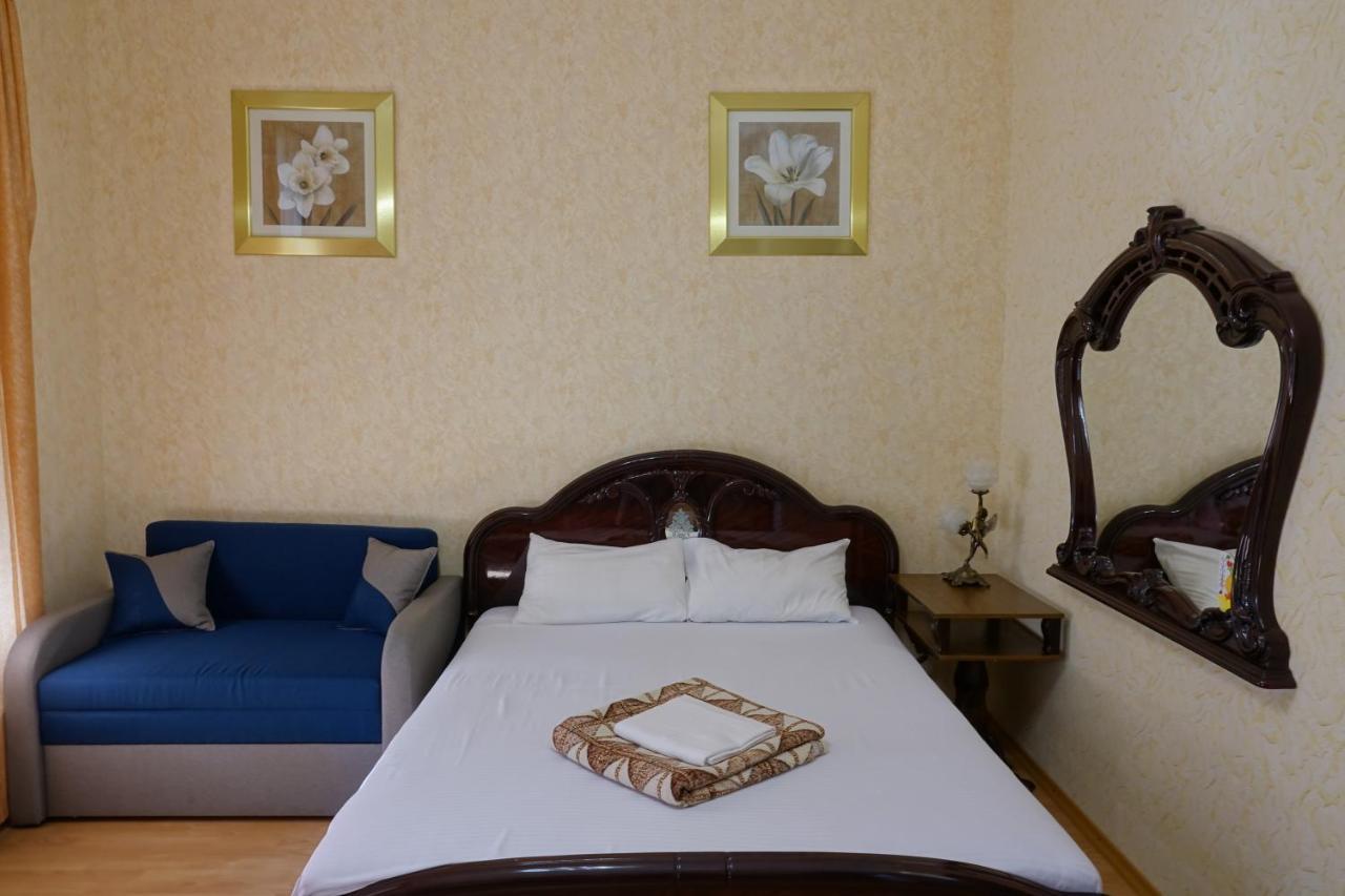 White House Apartments Odessa Luaran gambar