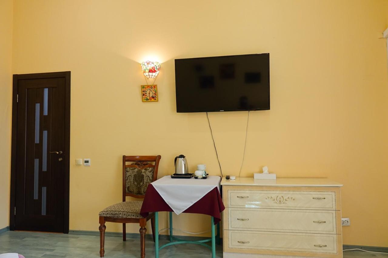 White House Apartments Odessa Luaran gambar